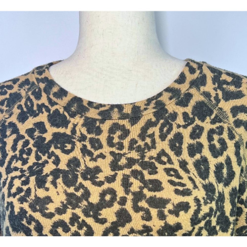 LNA Leopard Animal Print Raglan Brushed Knit Long Sleeve Top Size S - Picture 3 of 11